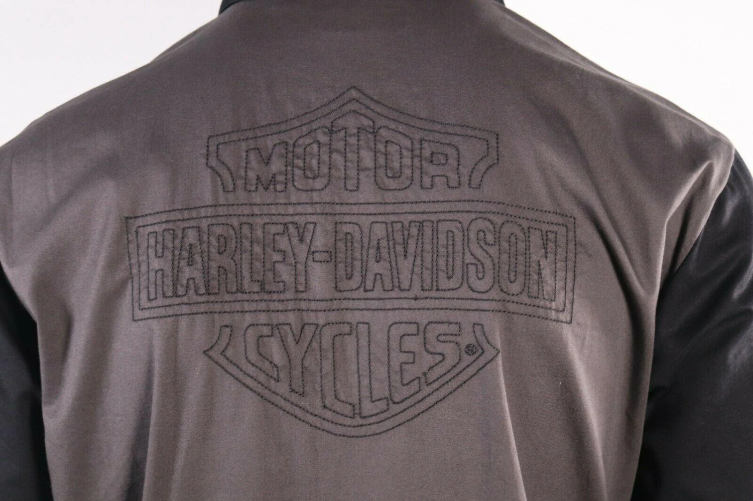 Harley Davidson Harley-Davidson Men's Black Collar Chain Stitched Grey S/S Woven Shirt (S32) 10 Harley Davidson Harley-Davidson Men's Black Collar Chain Stitched Grey S/S Woven Shirt (S32) - Image 8