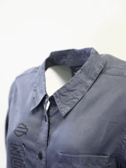 Harley Davidson Harley-Davidson Women's Solid Grey Vertical Text L/S Woven Shirt (S04) -Harley Davidson Shop 63717297 616e 53f1 aa9f 8cbdb9d1b5c9