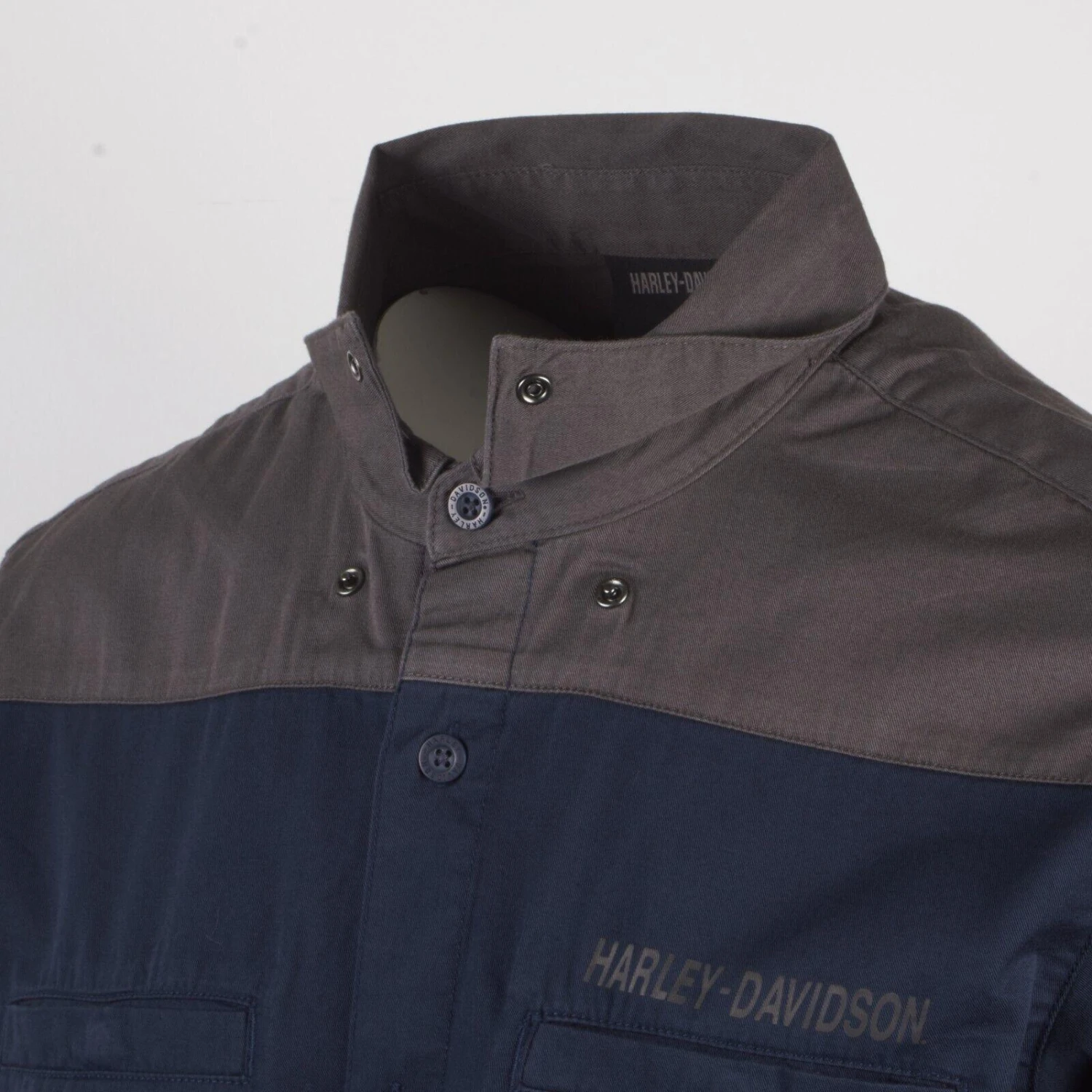 Harley Davidson Harley-Davidson Men's Grey Blue Two Tone #1 Mechanic S/S Woven Shirt (S42) 7 Harley Davidson Harley-Davidson Men's Grey Blue Two Tone #1 Mechanic S/S Woven Shirt (S42) - Image 5