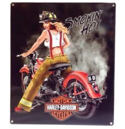 Harley Davidson Harley-Davidson Smokin' Hot Embossed Tin Sign - 33 X 38cm