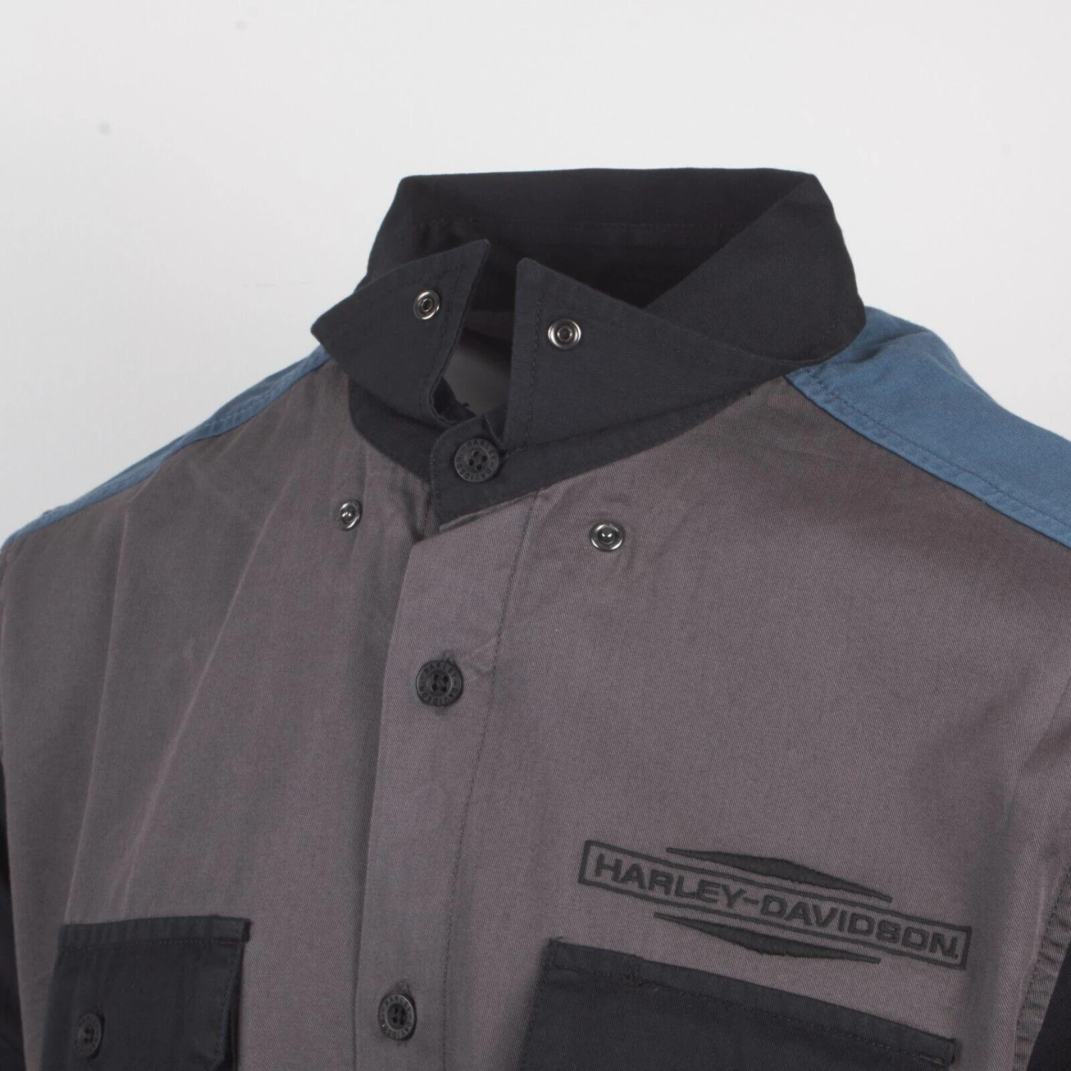 Harley Davidson Harley-Davidson Men's Grey Black Blue Est. 1903 Colorblock S/S Woven Shirt (S36) 7 Harley Davidson Harley-Davidson Men's Grey Black Blue Est. 1903 Colorblock S/S Woven Shirt (S36) - Image 5