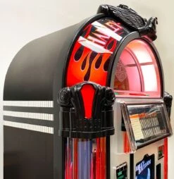 Harley Davidson Harley-Davidson Black Flames Brushed Aluminum Edition CD And Bluetooth Jukebox 21 Harley Davidson Harley-Davidson Black Flames Brushed Aluminum Edition CD And Bluetooth Jukebox -Harley Davidson Shop harleycdf ames2 xxl2