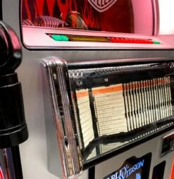 Harley Davidson Harley-Davidson Black Flames Brushed Aluminum Edition CD And Bluetooth Jukebox 24 Harley Davidson Harley-Davidson Black Flames Brushed Aluminum Edition CD And Bluetooth Jukebox -Harley Davidson Shop harleyflamescd14 xxl2